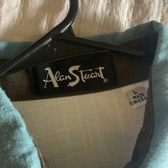 Two VINTAGE Alan Stuart shirts. Flawless in perfect condition. - Picture 2 of 3